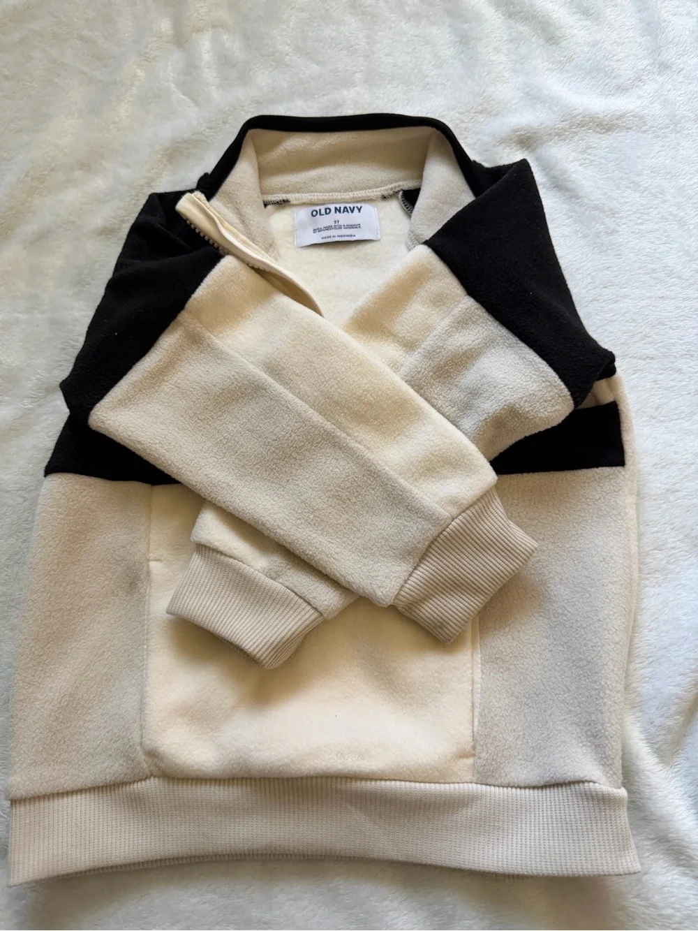 Old Navy Kids Cream and Black Half-Zip Fleece Pullover